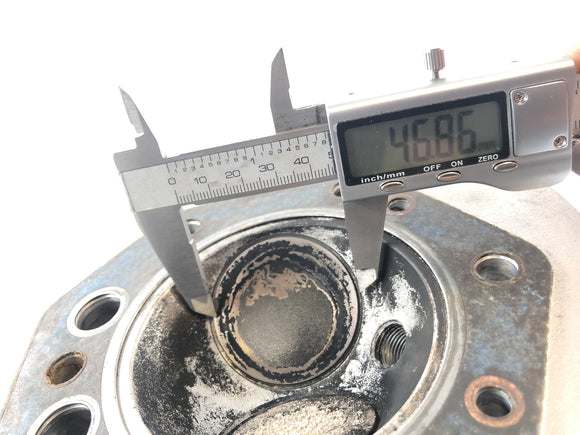 Moto Guzzi 850 Le Mans 3 VF [1986] - головка цилиндра справа и слева