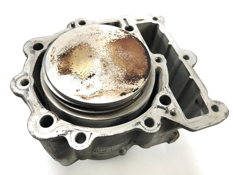 BMW F 650 GS Dakar [2007] - Cylinder med stempler