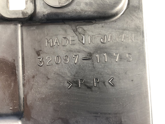 KAWASAKI VN 1600 Strea media VNT60B [2005] - Tetto della batteria