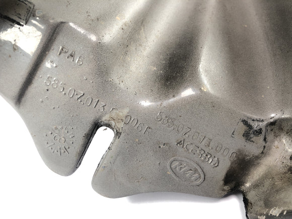 KTM 640 Adventure LC4 [2001] - Serbatoio del carburante con rubinetti del carburante danneggiati