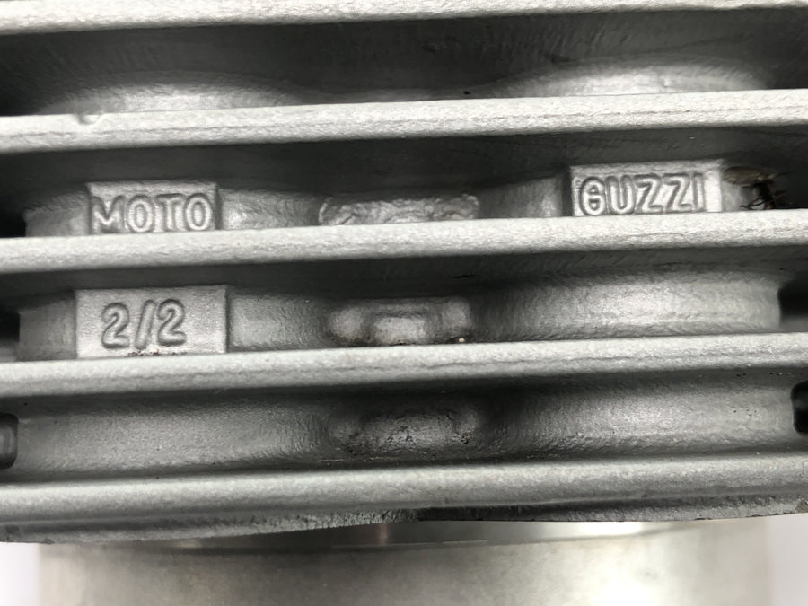 Moto Guzzi V11 Sport [1999] - Zylinder mit Kolben rechts
