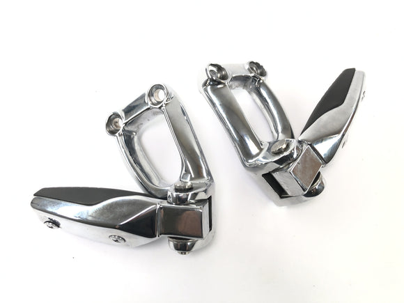 BMW R 850 C 259C [1999] - Foldbare fodstøtter til passager til venstre og højre