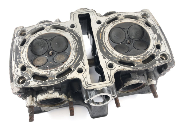 Yamaha v Max 1200 2We [1996]  - 后部的圆柱体头