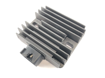 Yamaha MT 03 RM02 [2007] - Spannungsregler Regler Gleichrichter Ladegerät