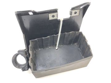 KTM LC4 640 EGS [2004] - Покрытие батареи с батарейкой