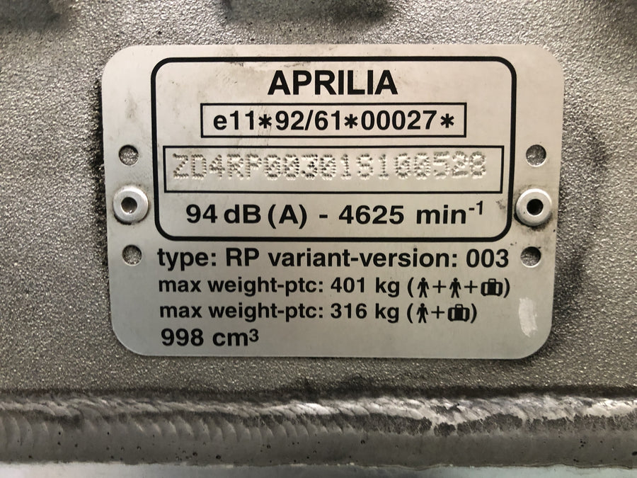 Aprilia RSV 1000 RP Mille [2001] - moldura com papéis