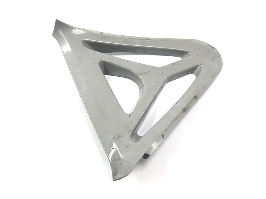 Yamaha YZF R1 RN04 [2001] — Центральный передний обтекатель