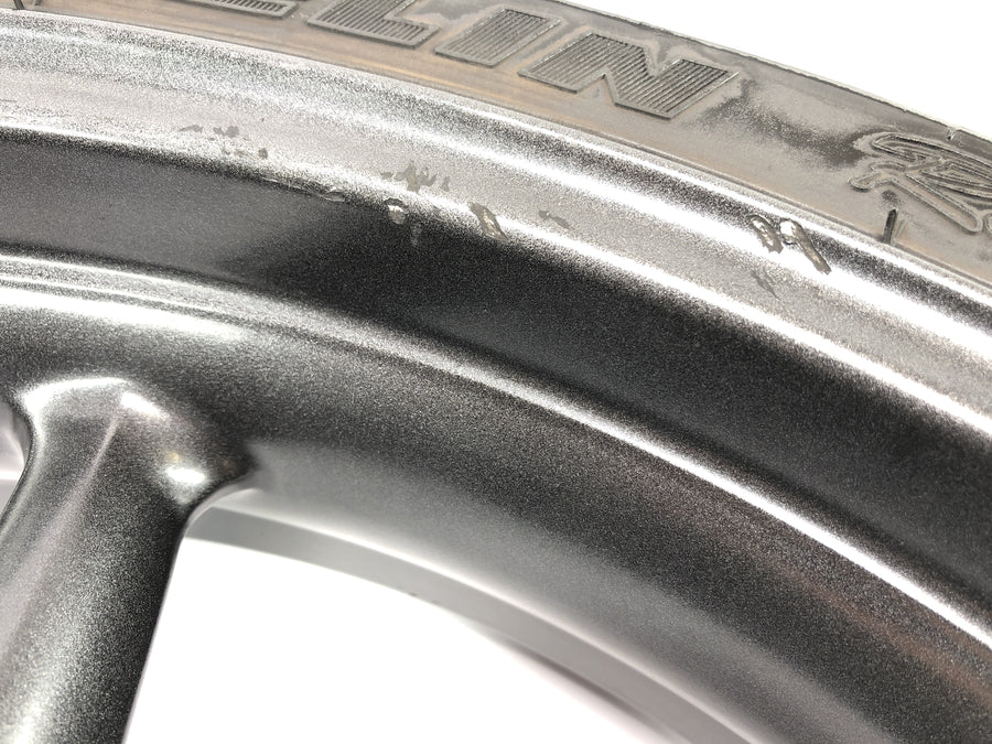 Triumph Street Triple R 675 D67LD [2010] - Etupyörän rad reunan alumiini musta 3,5x17 "