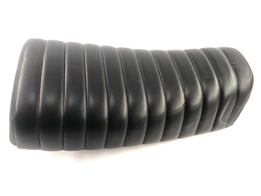 ヤマハXT 550 5Y3 [1982]  - シートベンチ