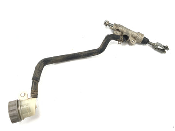 Suzuki DR 350 SK42B [1991] - тормозный насос позади