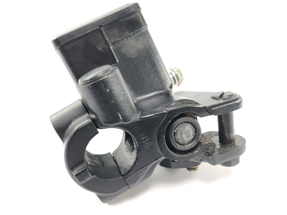 Kawasaki ZRX 1200 S ZRT20A [2002] - Brake pump brake fitting handbrake pump