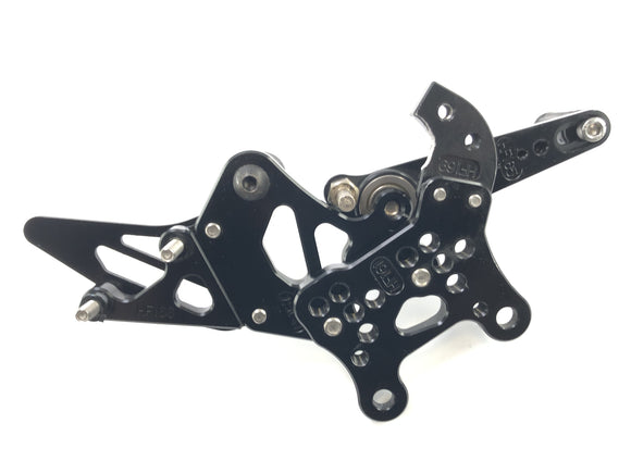 Aprilia RSV4 1000 [2010] - Footrest set with gearshift pedal and brake pedal