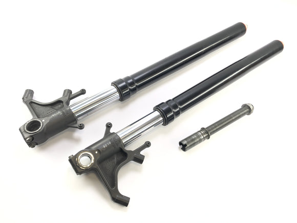 Apryia RSV4 1000 [2010] -AxisのGabel Telegabel