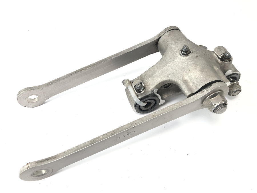 Kawasaki ZX 12 R ZXT20A [2001] - Rocker arm bone shock absorber