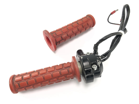 Yamaha XT 600 43F [1985] - Manunhão do guidão direita do guidão do comutador com borracha de alça