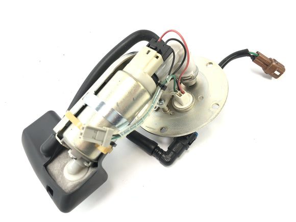 Suzuki VZ 1500 WVCU [2011] - Топливный насос бензонасос насос подачи топлива