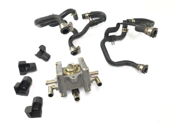 Yamaha XJR 1300 RP06 [2002] - Клапан вторичного подъема выпускного клапана рециркуляции отработавших газов