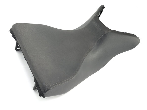 Moto Guzzi Stelvio 1200 4V [2009] - lavička sedadla řidiče