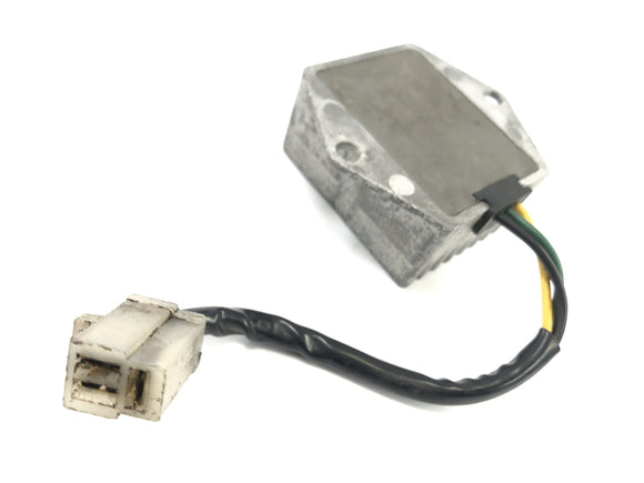 Honda GL 1000 Goldwing GL1 [1978] - Regolatore di tensione del raddrizzatore controller 12V