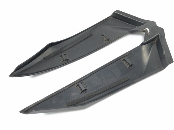 YAMAHA YZF R1 RN09 [2003] - Interiörbeklädnad som täcker förklädnadsdel