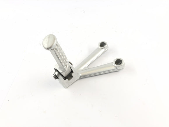 Triumph Speed ​​Triple 955i [1999] - Pedias fotstöd till vänster