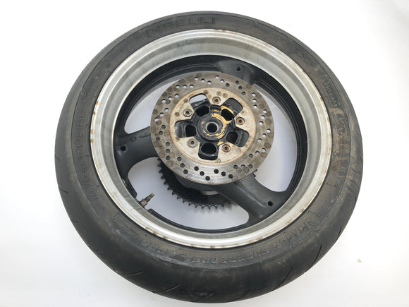 Suzuki GSX R 1100 GV73B [1990] - Baghjulhjulsfunktion bagpå med bremseskive og kædehjul