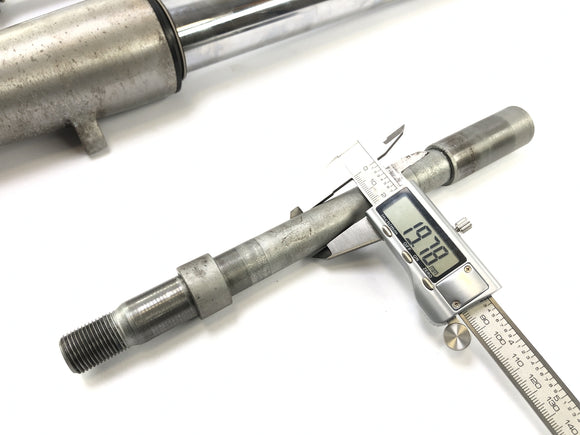 Moto Guzzi California 1100 EV KD [2002] - Fourche télescopique à suspension avec axe