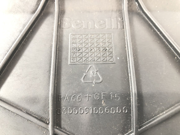 Benelli TNT 1130 [2009] - Tampa inferior da ponte do garfo