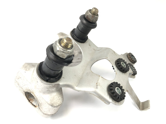 Husqvarna TE 610 E Dual H7 [1999] - Styrhållare stigare styrfäste med hastighetsmätarehållare