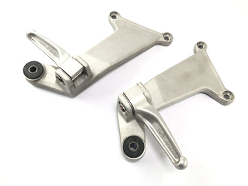 Aprilia SL 1000 Falco PA [2000] - Palatinátové nohy vlevo a vpravo s držitelem