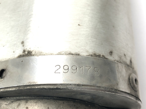 Honda CBR 900 RR Fireblade SC33 [2000] — Глушитель с номером E, жирный шрифт на глушителе Bos, алюминий