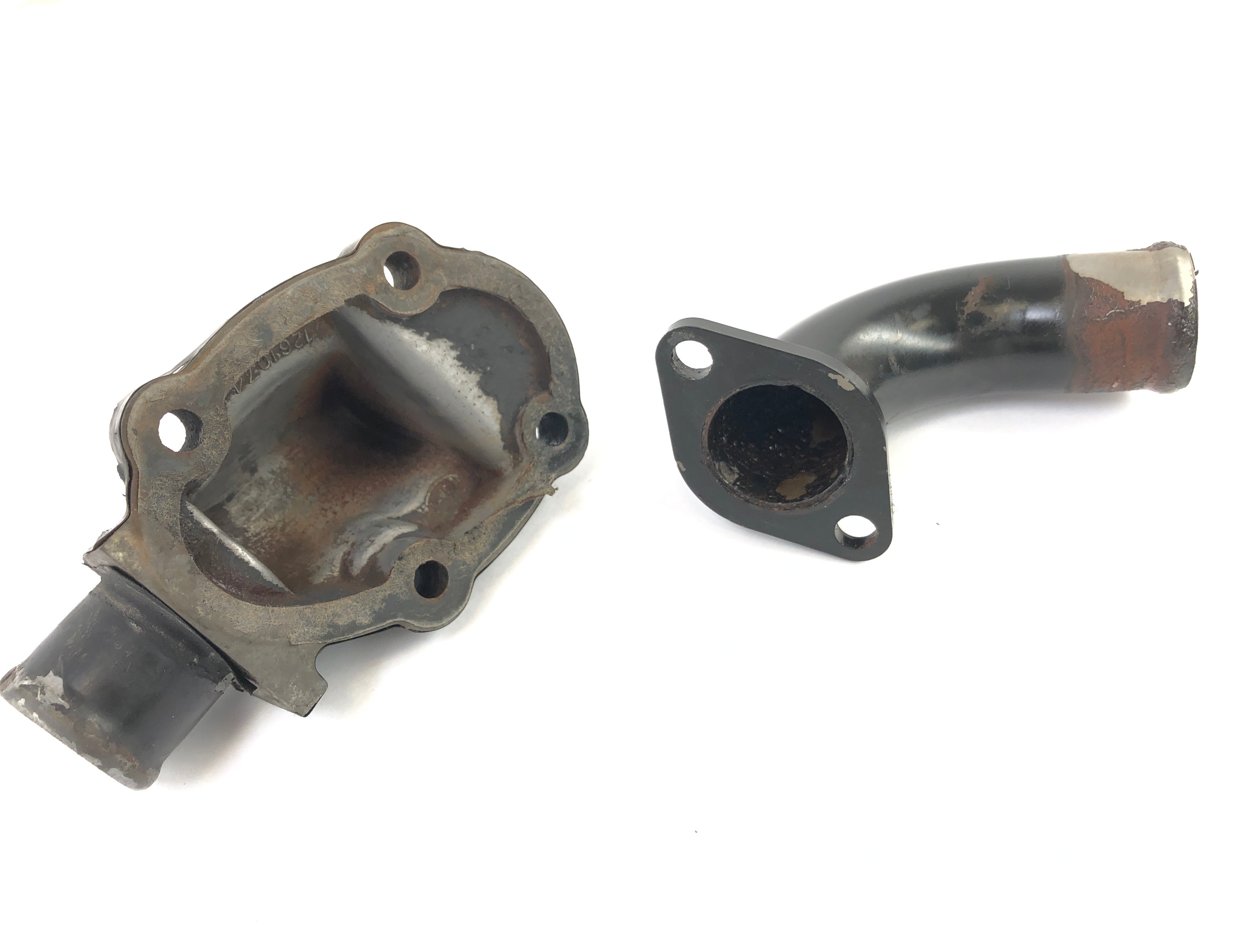 Triumph Daytona 955i T595 [1999] - Cooling water flange set