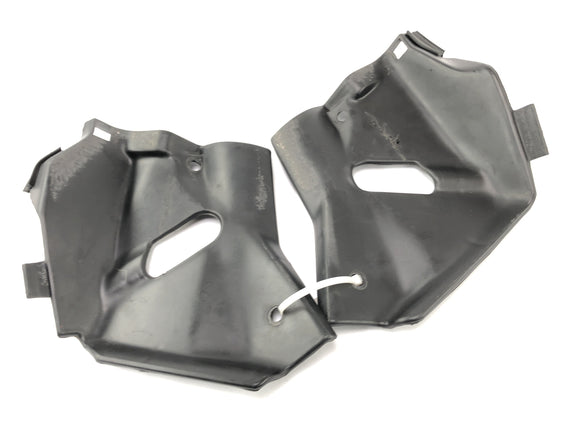 Triumph Daytona 900 T300 [1993] - Proteção do motor revestimento de cascas de motor esquerda e direita