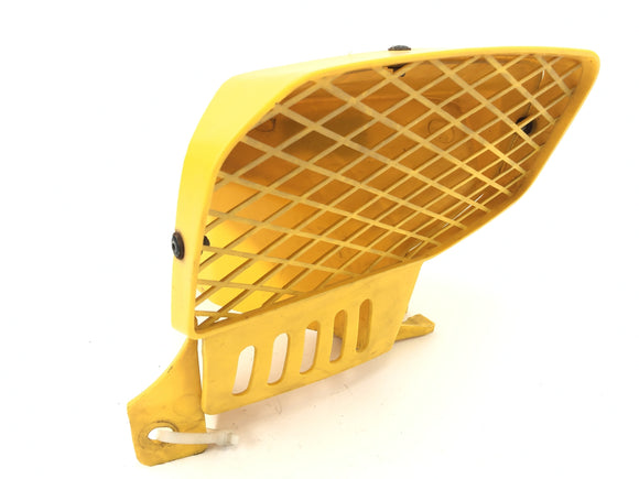 Yamaha XT 350 3YT / 55V [1990] - Přívod vzduchu v nádrži vpravo