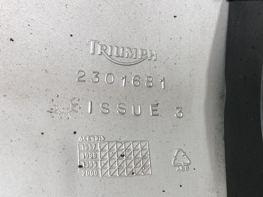 Triumph Tiger 955i 709EN [2003] - Калник предно колело калник преден калник