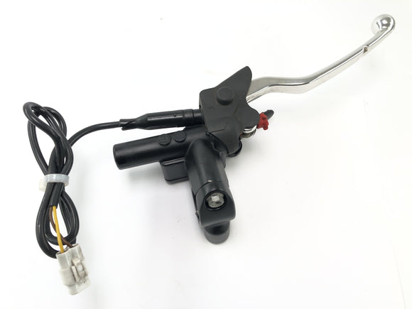 KTM 950 SM LC8 [2008] - Käsinjarrun pumpun jarrupumppu ohjaustangon edessä