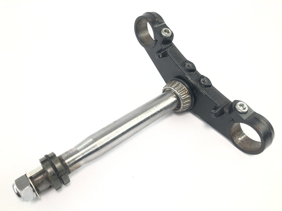 Yamaha MT 03 RM02 [2007] - Gabelbrücke unten Steuerkopfklemmung Lenkkopf Brücke vorne