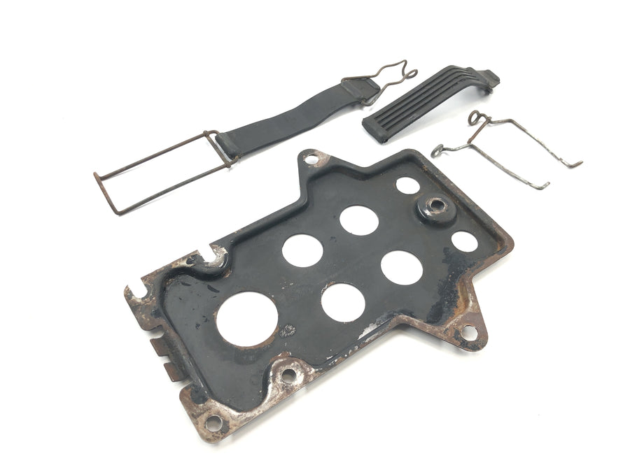 MOTO GUZZI CALIFORNIA 2 1000 VT [1982] - Placa portabaterias porta baterias