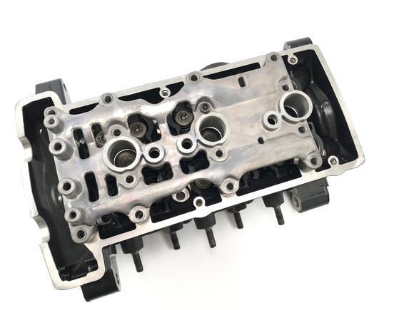 Triumph Street Triple R 675 D67LD [2010] - головка цилиндра