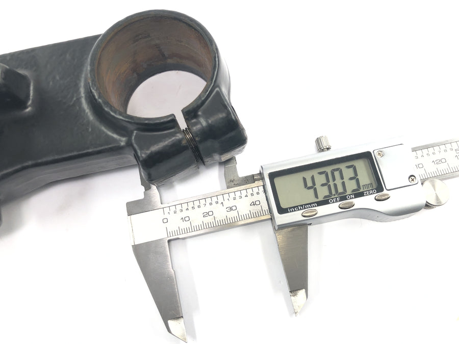 Triumph Tiger 900 T400 [1998] - 下叉桥、转向头、头管