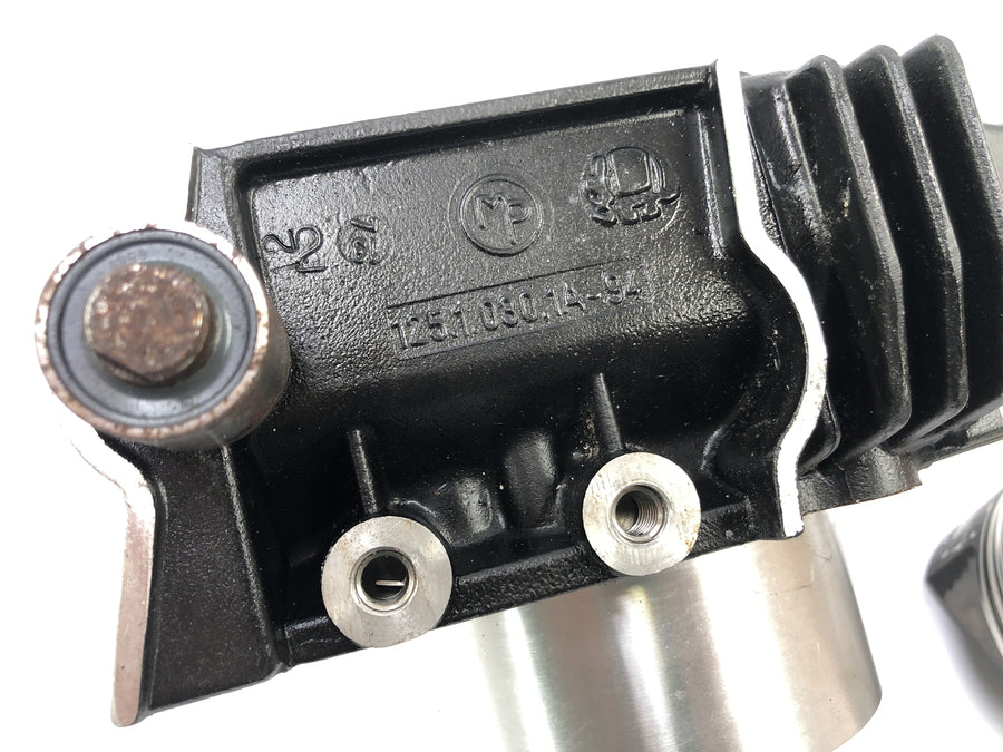 Ducati ST2 944 [1999] - Sylinder med stempel