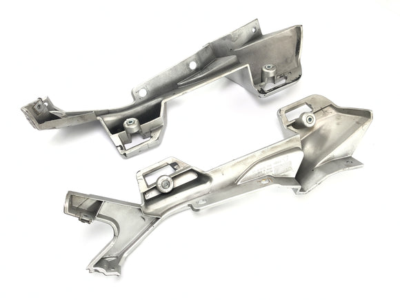 Moto Guzzi Stelvio 1200 4V [2009] - Dopravce pouzdra na držák kufru vlevo a vpravo