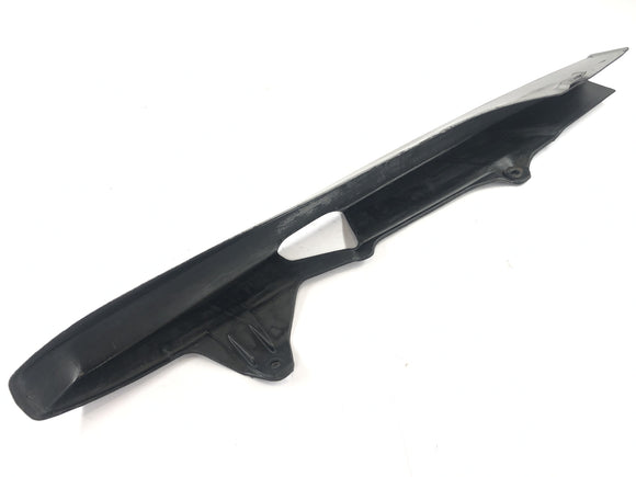 Honda XBR 500 PC15 [1989] - Ketjun suojauspäällysteen kansi takapyörän suojaus