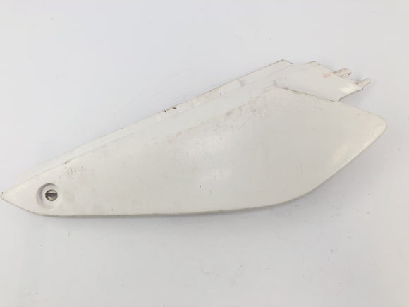 YAMAHA DT 125 DE06 [2005] - PAGINA KLEIDING AAN DE RECHTS EN LINK