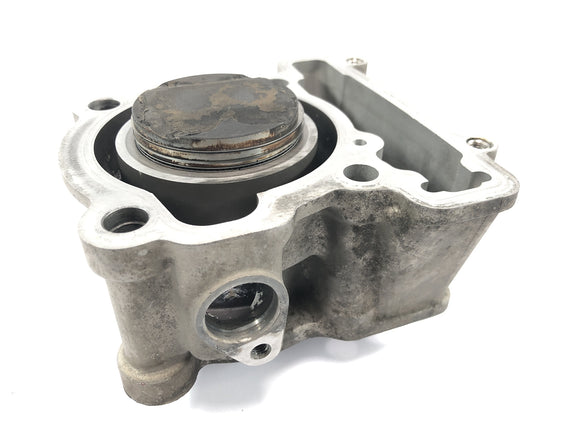 SWM SM 125 R [2018] - ピストン付きシリンダー