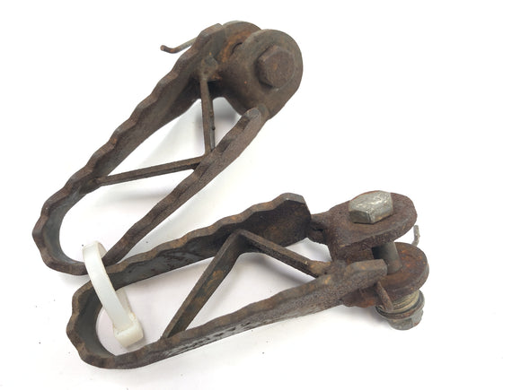 Husqvarna TE 610 8AE [1994] - Pedály nohou na nohy řidiče vlevo a vpravo