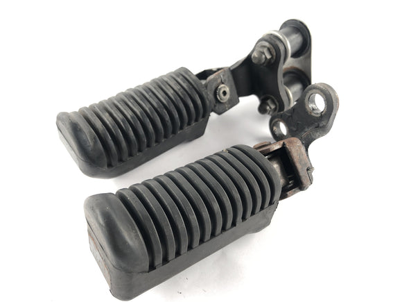 Yamaha XS 400 2A2 [1982] - Conjunto de apoio para os pés do suporte para os pés