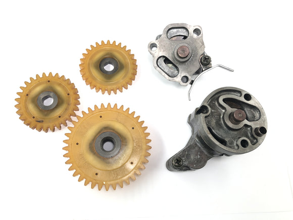 Yamaha TRX 800 4UN [1996] - sada převodovky pro ropné čerpadlo