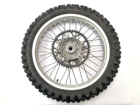 Yamaha YZ 426 F [2000] - achterwielvelg achterspaakband met remschijf en kettingwiel