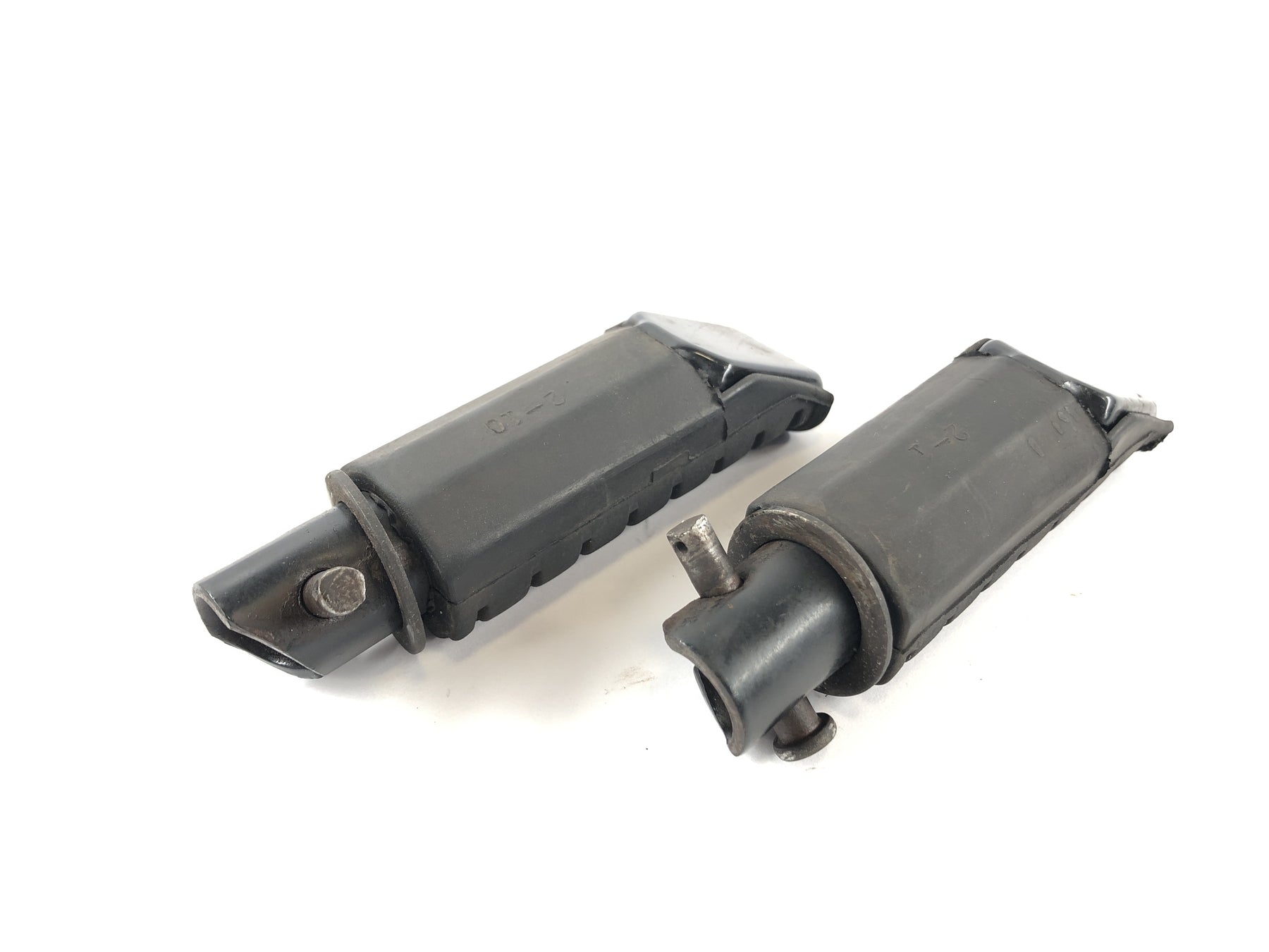 Honda CBR 1000 F SC24 [1991] - Passenger footrests left and right